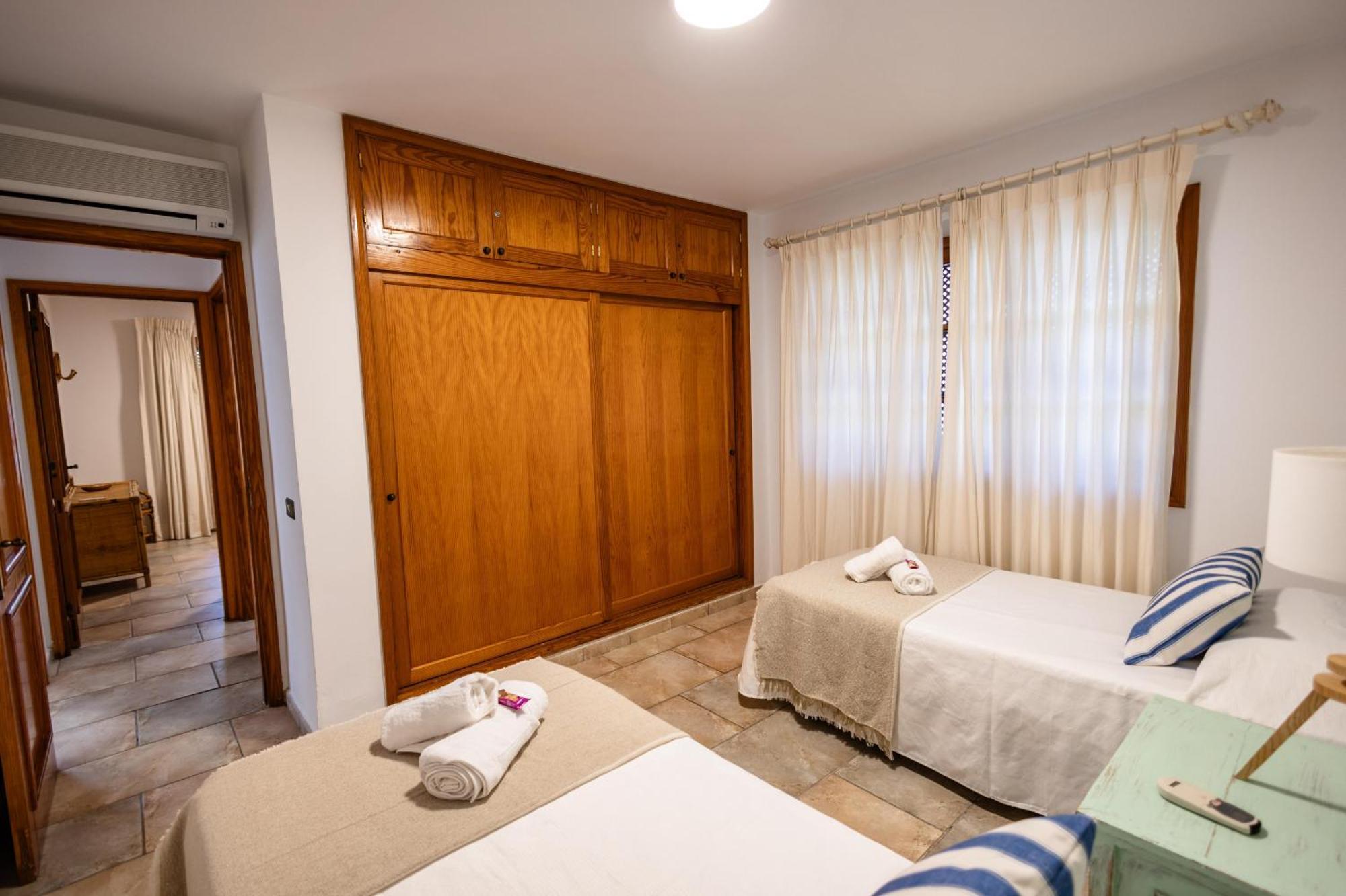 Oasis Holycan - By Gestion Vacacional Canarias San Bartolomé Εξωτερικό φωτογραφία