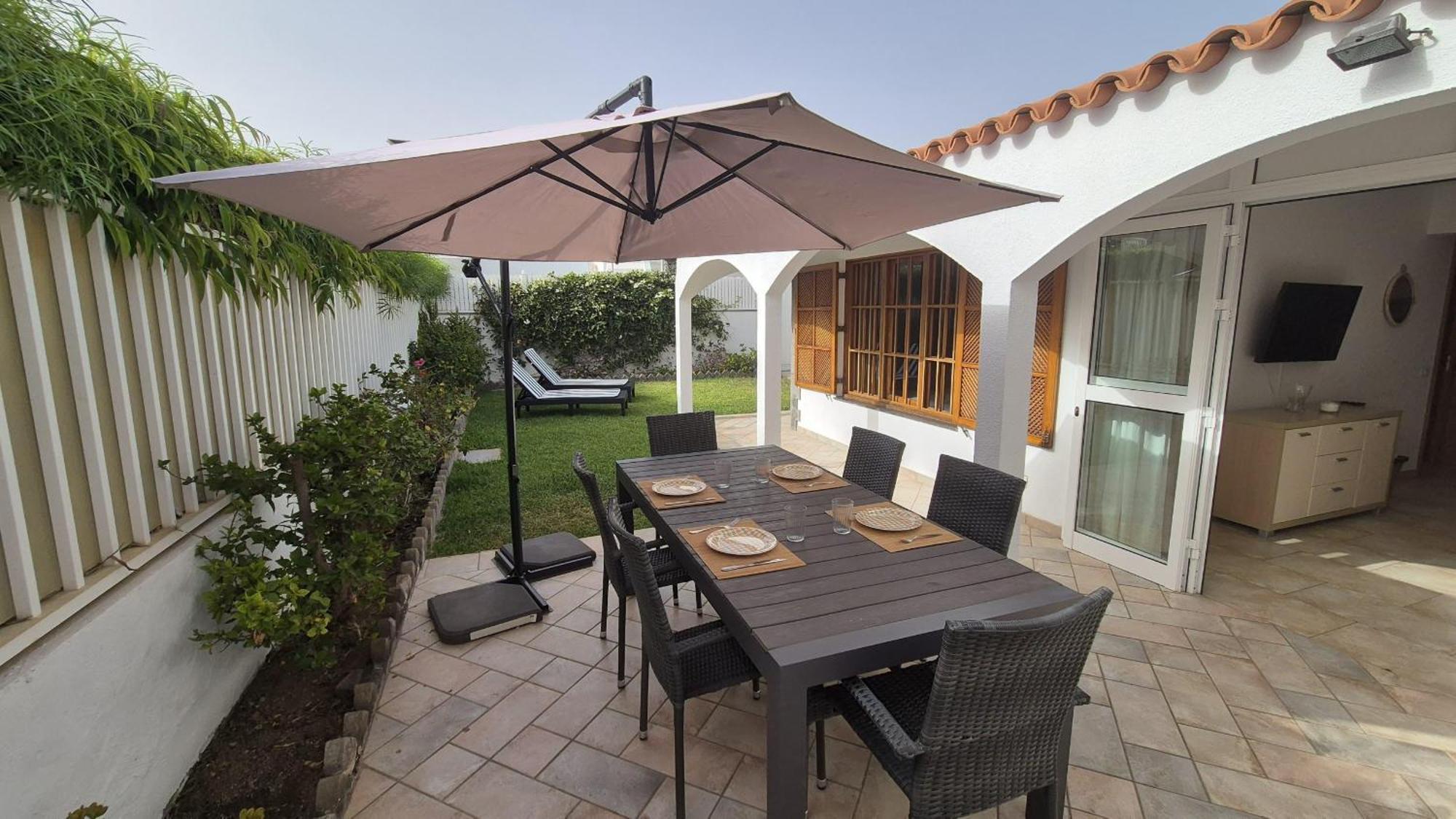 Oasis Holycan - By Gestion Vacacional Canarias San Bartolomé Εξωτερικό φωτογραφία