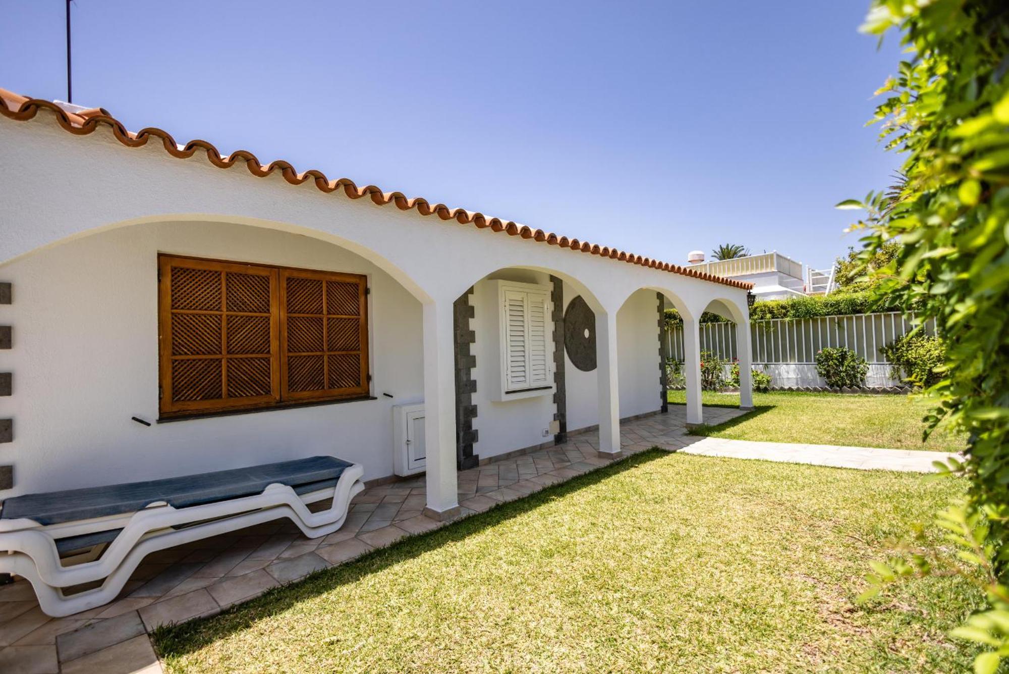Oasis Holycan - By Gestion Vacacional Canarias San Bartolomé Εξωτερικό φωτογραφία